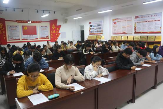 说明: C:\Users\Administrator\Desktop\世界杯体育官方网站宪法知识竞赛\世界杯体育官方网站宪法知识竞赛\图片\图片3.png